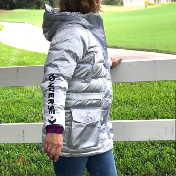 💖MEGA SALE💖🔥 Iridescent Sideline Down Jacket Silver  S XS 10006987-A01 - Picture 5 of 8